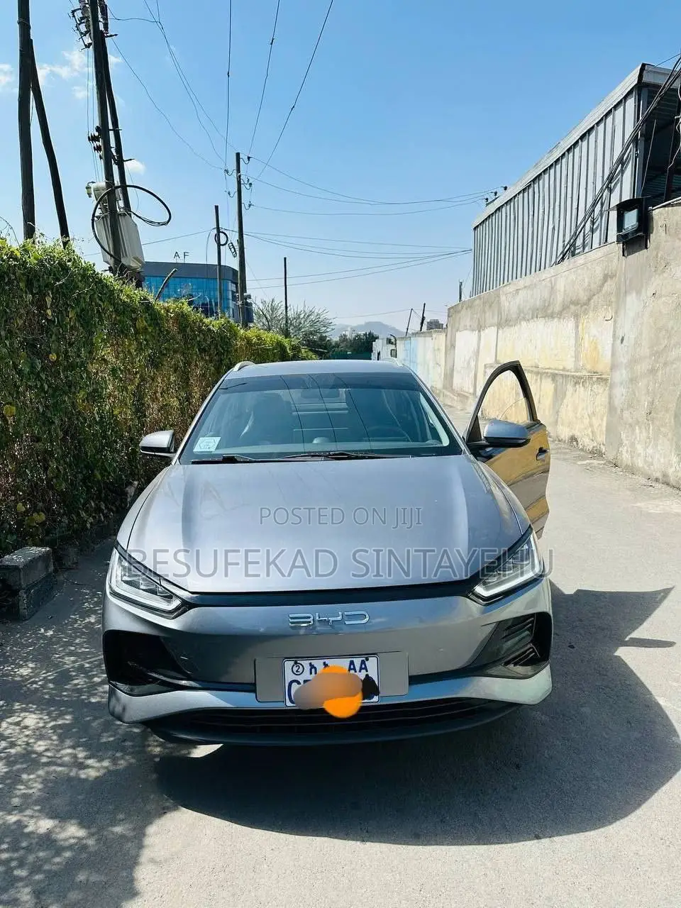 BYD E2 43 kWh 94 hp FWD 2024 Gray