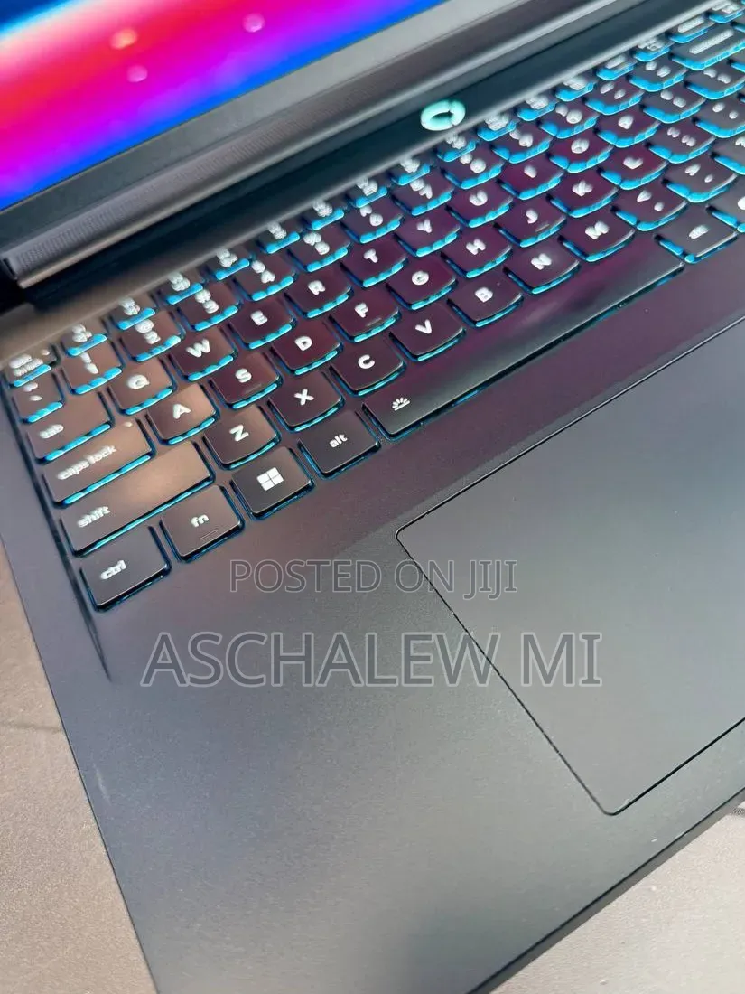 New Lenovo Legion Y7000P IRX9 Gaming Laptop 32GB Intel Core Ultra 9 1T