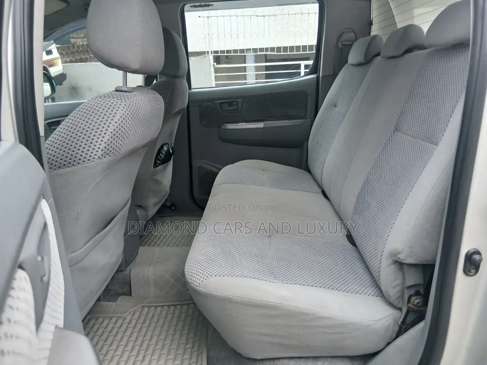 Toyota Hilux 2008 Gray