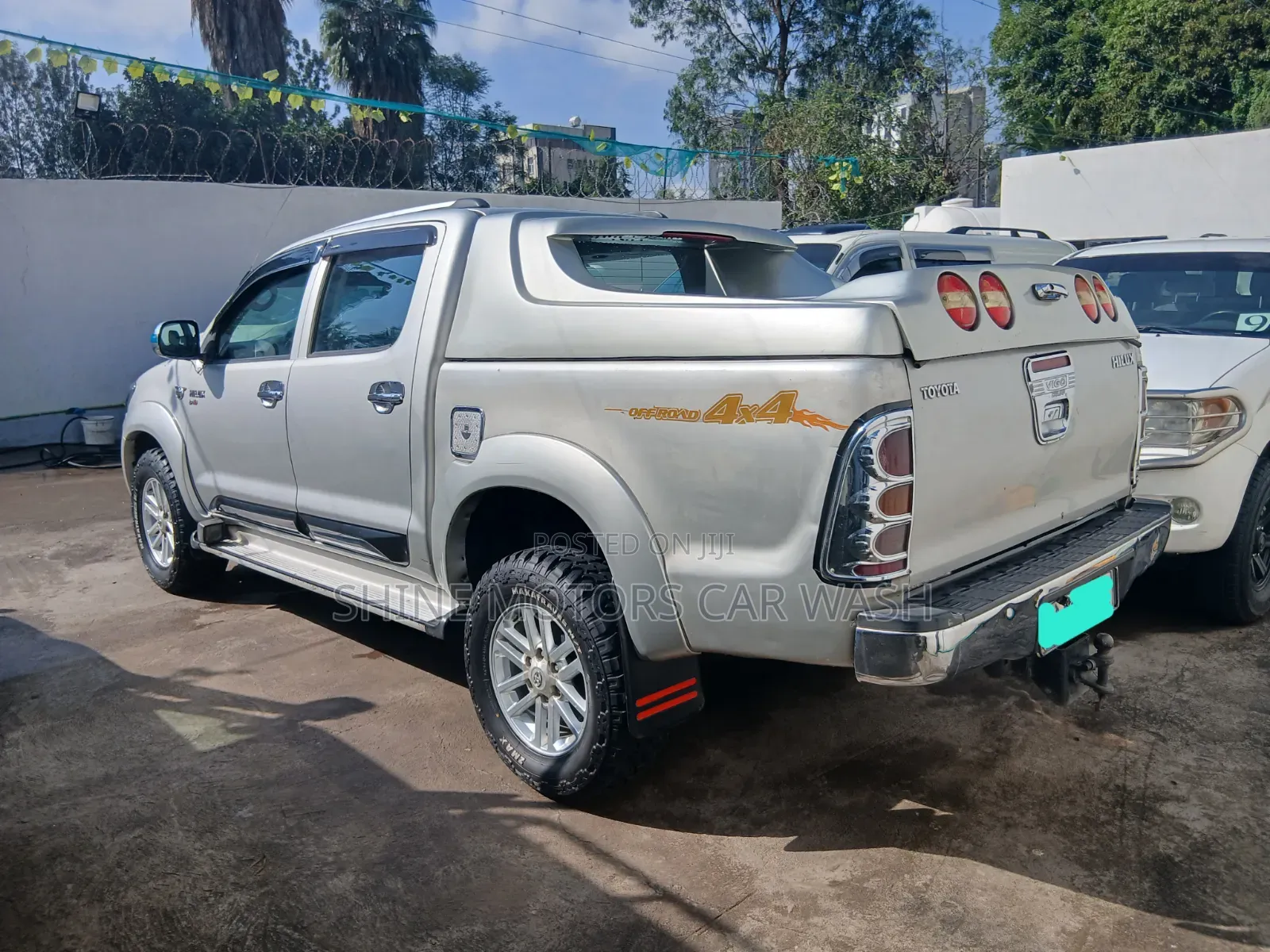 Toyota Hilux 2008 Gray