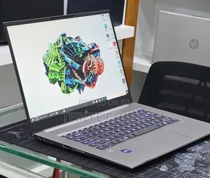 New Laptop HP ZBook 15 32GB Intel Core i9 SSD 512GB
