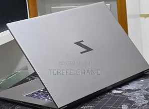 New Laptop HP ZBook 15 32GB Intel Core i9 SSD 512GB