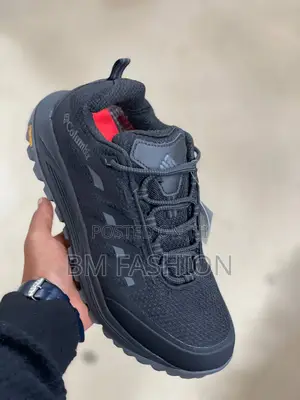 Columbia Low Black Comfortable Waterproof Sneakers