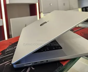 New Laptop Apple MacBook Pro 2021 M1 32GB Apple M1 Pro SSD 512GB