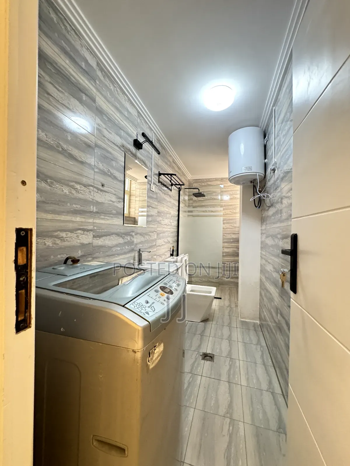 Furnished 3bdrm Apartment in Bole for rent