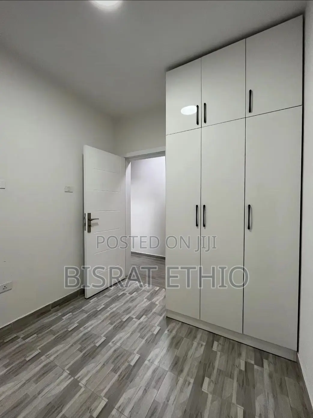 3bdrm Apartment in Sarbet, Nifas Silk-Lafto for sale