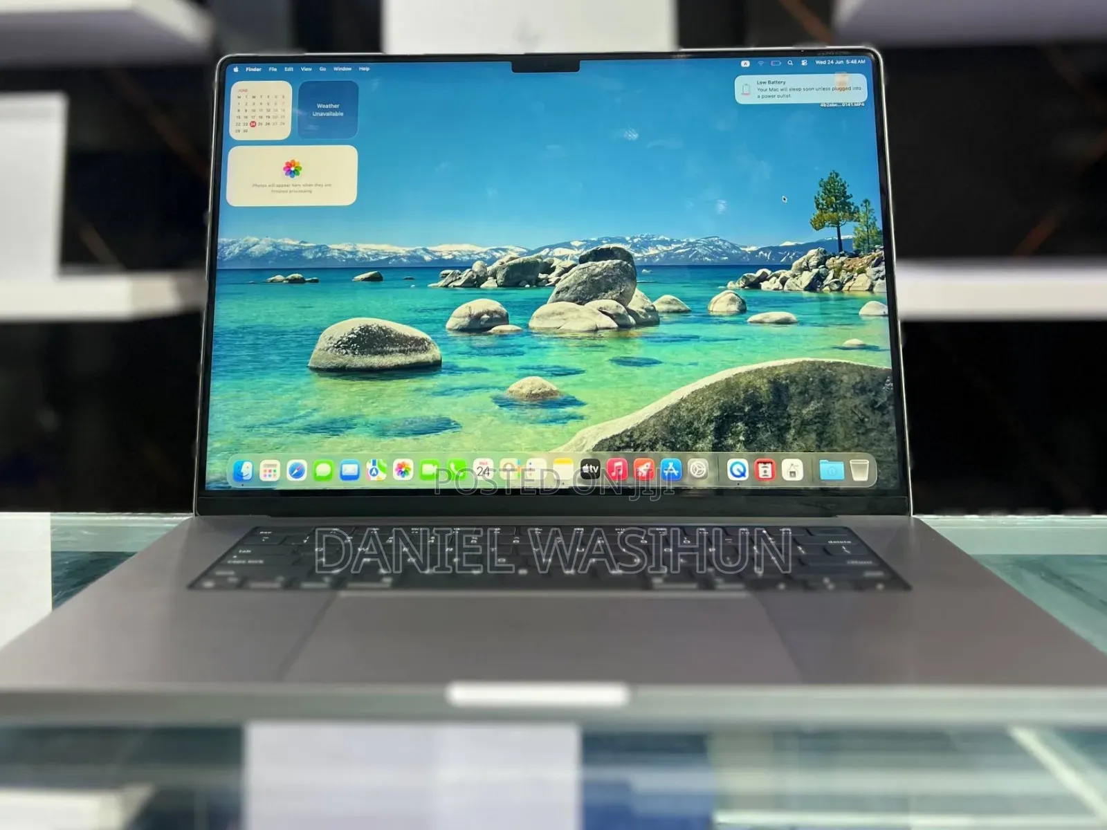 New Laptop Apple MacBook Pro 2021 M1 32GB Apple M1 Pro SSD 512GB