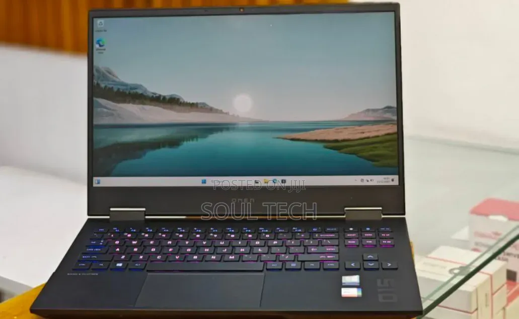 New Laptop HP Omen 15 16GB Intel Core i7 SSD 512GB