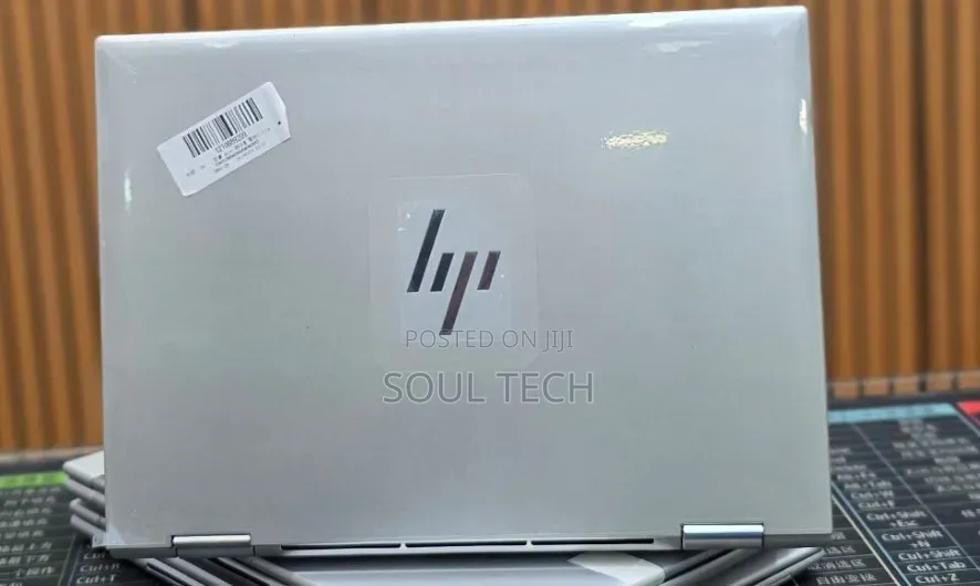 New Laptop HP EliteBook 830 16GB Intel Core i7 SSD 512GB