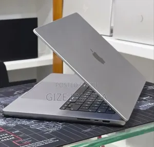 New Laptop Apple MacBook Pro 2021 M1 32GB Apple M1 Pro SSD 512GB