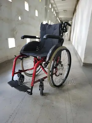 Wheelchair//Travel/Transit Wheelchair – UH 976AJ