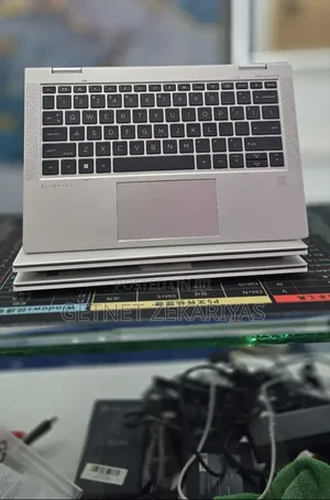 New Laptop HP EliteBook 830 G8 32GB Intel Core i7 SSD 512GB