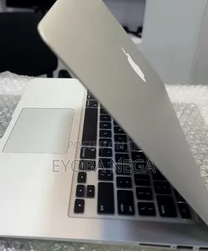 Laptop Apple MacBook Air 2017 8GB Intel Core i5 SSD 128GB