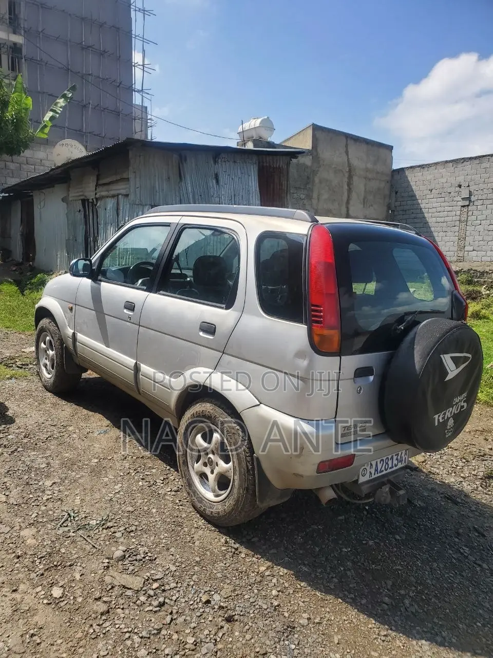 Daihatsu Terios 2000 Silver