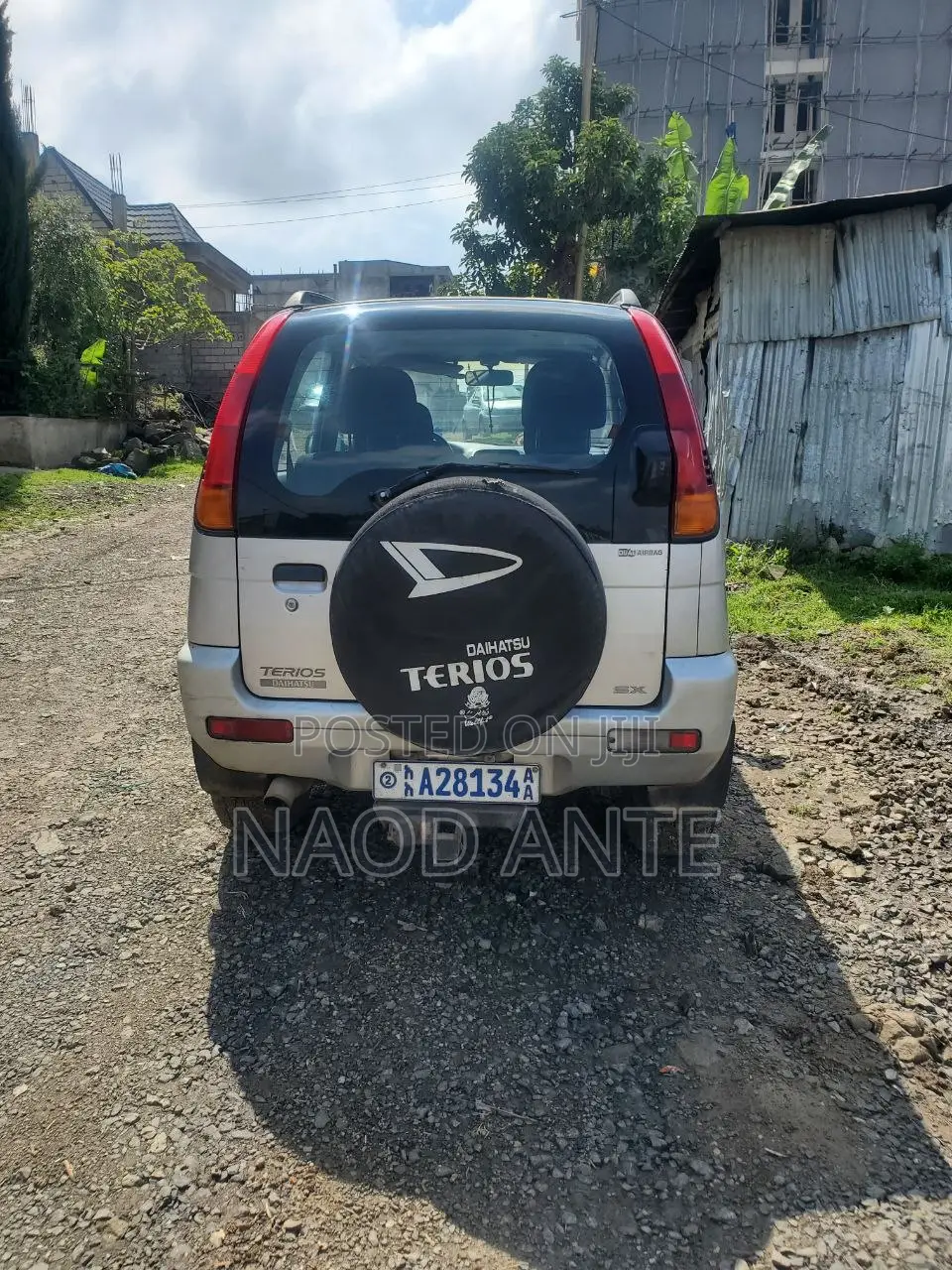 Daihatsu Terios 2000 Silver