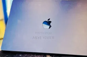 New Laptop Apple MacBook Air 2024 M3 8GB Apple M3 SSD 256GB