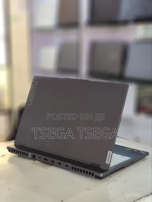New Laptop Lenovo Legion 5 16GB AMD Ryzen 7 SSD 512GB