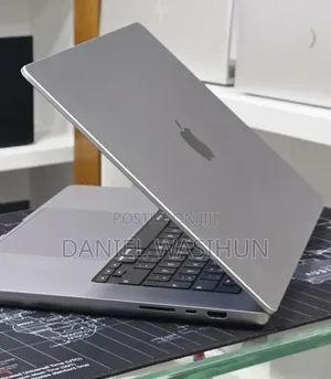 New Laptop Apple MacBook Pro 2021 M1 Max 32GB Apple M1 Max SSD 512GB