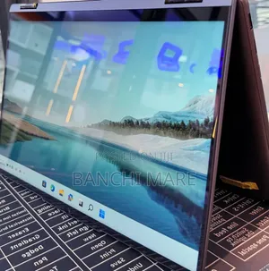 New Laptop Lenovo Yoga 7i 16GB Intel Core Ultra 7 SSD 512GB