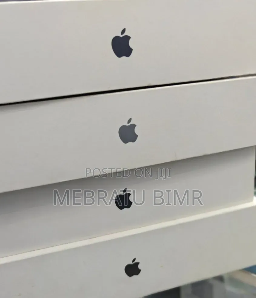 New Laptop Apple MacBook Air 2026 M5 16GB Apple M5 SSD 512GB