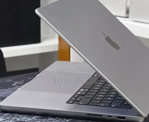 New Laptop Apple MacBook Pro 2021 M1 32GB Apple M2 SSD 512GB
