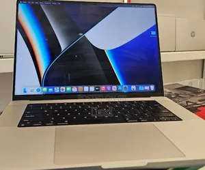 New Laptop Apple MacBook Pro 2021 M1 16GB Apple M1 SSD 512GB