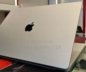 New Laptop Apple MacBook Pro 2021 M1 16GB Apple M1 SSD 512GB