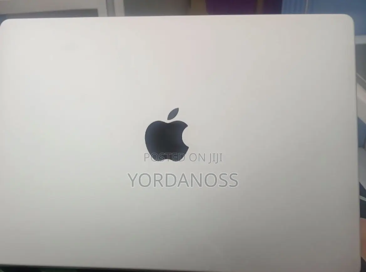 New Laptop Apple MacBook Pro 2021 M1 16GB Apple M1 Pro SSD 512GB