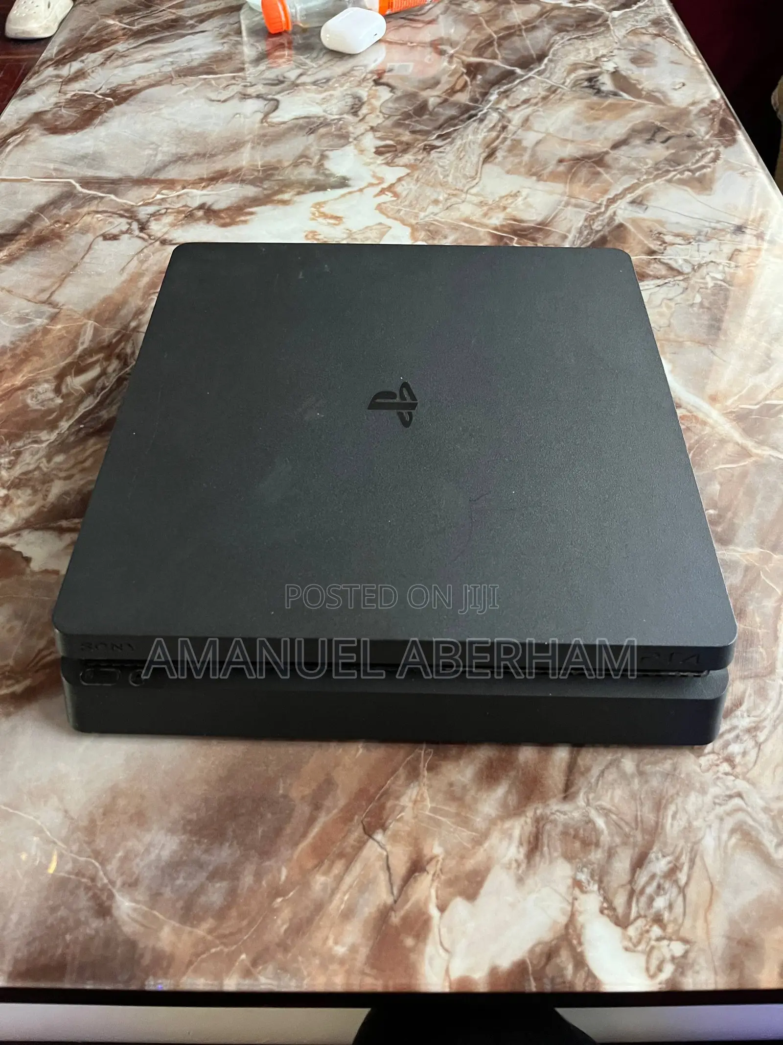 PlayStation4 Slim