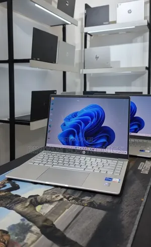 New Laptop HP Pavilion 14 16GB Intel Core i5 SSD 512GB
