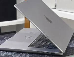 New Laptop Apple MacBook Pro 2021 M1 Max 32GB Apple M1 Max SSD 512GB