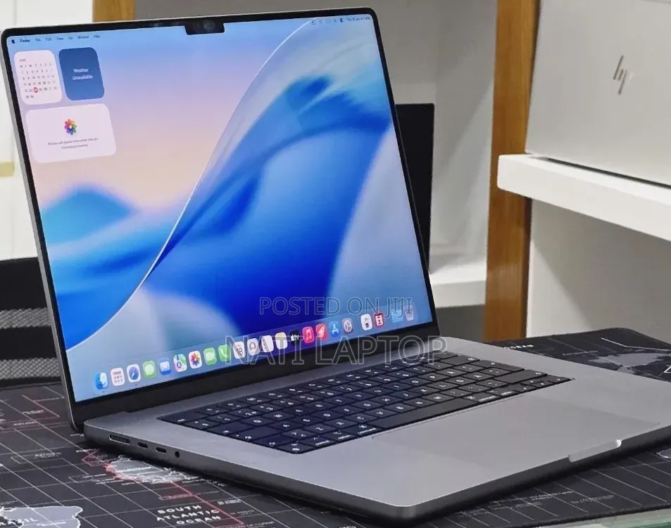 New Laptop Apple MacBook Pro 2021 M1 Max 32GB Apple M1 Max SSD 512GB
