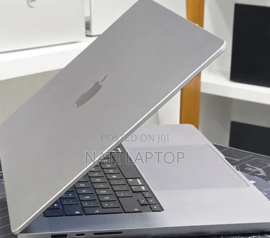 New Laptop Apple MacBook Pro 2021 M1 Max 32GB Apple M1 Max SSD 512GB
