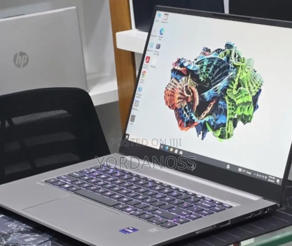 New Laptop HP ZBook 14 G2 32GB Intel Core i9 SSD 512GB