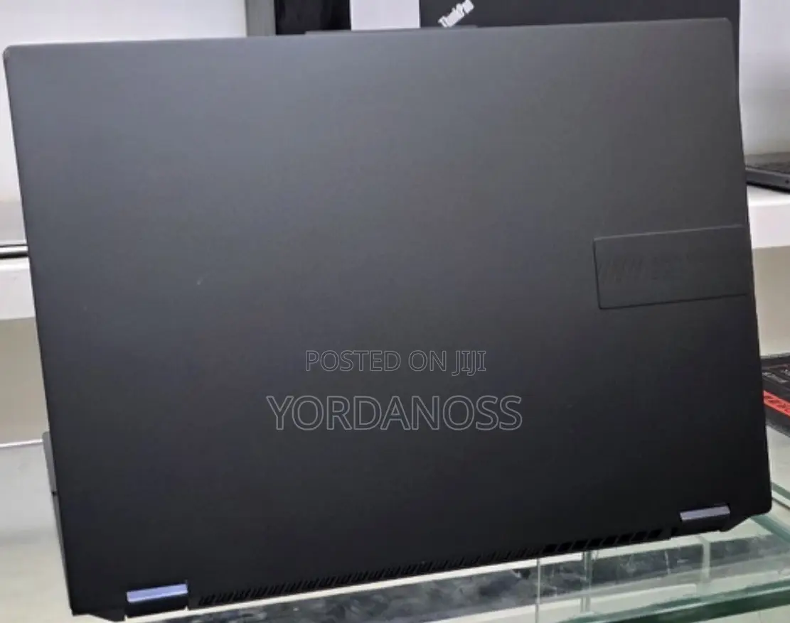 New Laptop Asus VivoBook 15 X505BA 16GB Intel Core i9 SSD 512GB