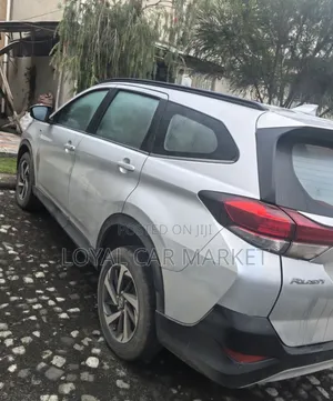 Toyota Rush 2020 Silver