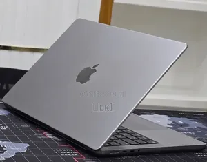 New Laptop Apple MacBook Pro 2021 M1 32GB Apple M1 SSD 512GB