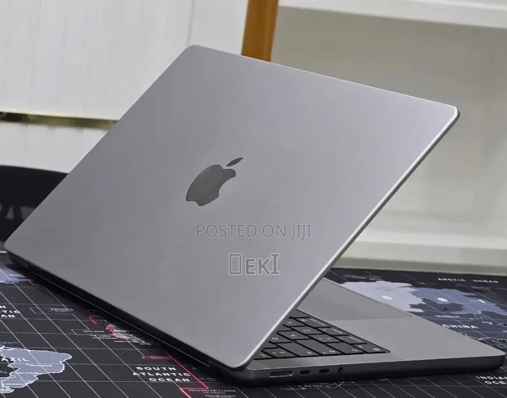 New Laptop Apple MacBook Pro 2021 M1 32GB Apple M1 SSD 512GB