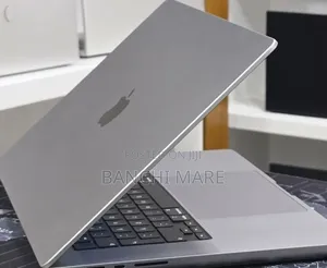 New Laptop Apple MacBook Pro 2021 M1 Max 32GB Apple M1 Max SSD 512GB