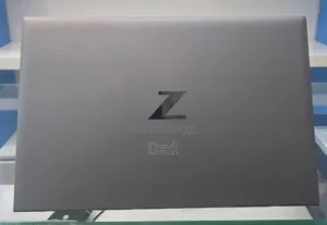 New Laptop HP ZBook Firefly G8 16GB Intel Core i7 SSD 512GB