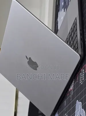 New Laptop Apple MacBook Pro 2021 M1 32GB Apple M1 Pro SSD 512GB