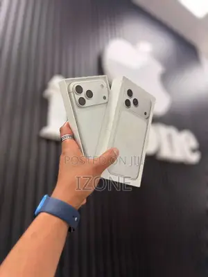 New Apple iPhone 17 Pro Max 256 GB Silver