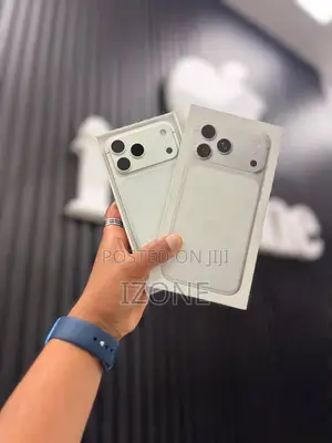 New Apple iPhone 17 Pro Max 256 GB Silver