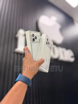 New Apple iPhone 17 Pro Max 256 GB Silver