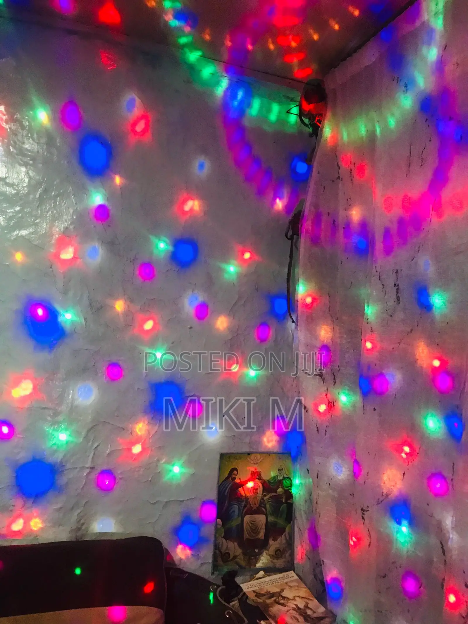 Light + Speaker
