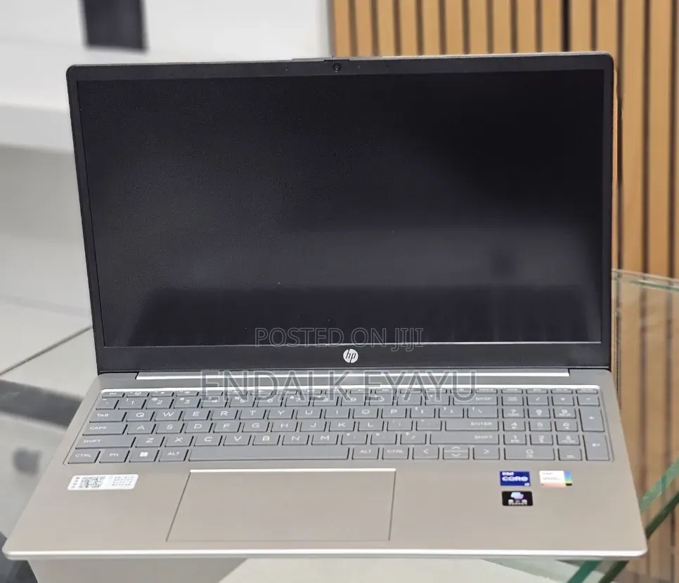New Laptop HP 16GB Intel Core i7 SSD 1T
