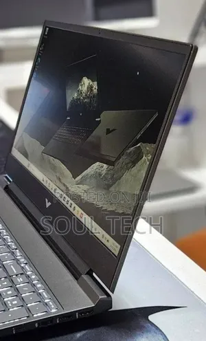 New Laptop HP Victus 15 16GB AMD Ryzen 7 SSD 512GB