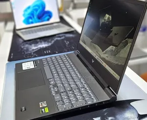 New Laptop HP Victus 15 16GB AMD Ryzen 7 SSD 512GB