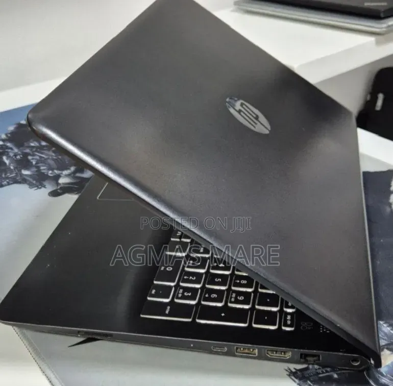 New Laptop HP Pavilion Power 15 8GB Intel Core i7 SSD 256GB