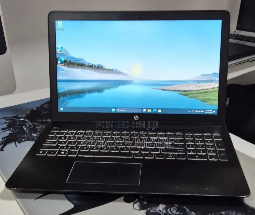 New Laptop HP Pavilion Power 15 8GB Intel Core i7 SSD 256GB